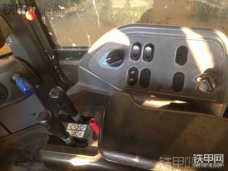 手柄自帶KD檔，工作起來效率快！