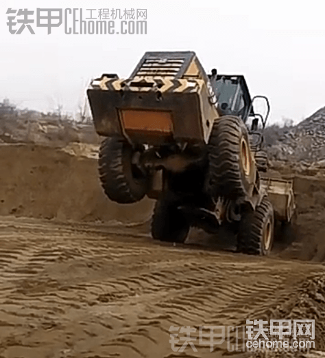 我靠還來<img class="smiley" src="/img/smiley/default/shocked.gif">