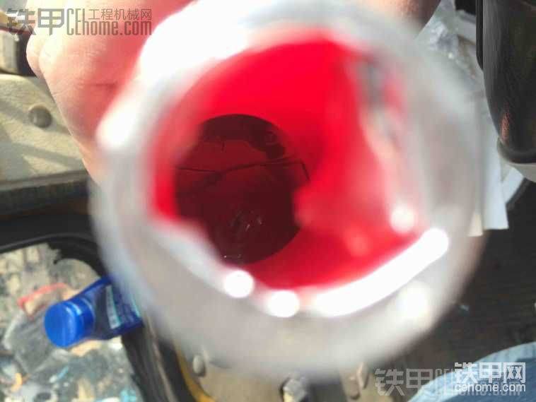 跟果凍似的，一捏一道紋
