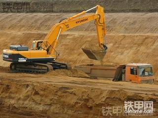 挖掘机操作巧及注意事项（图文并茂）