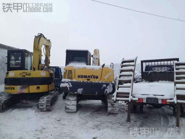 個為甲友幫我看看這是什么型號的車。