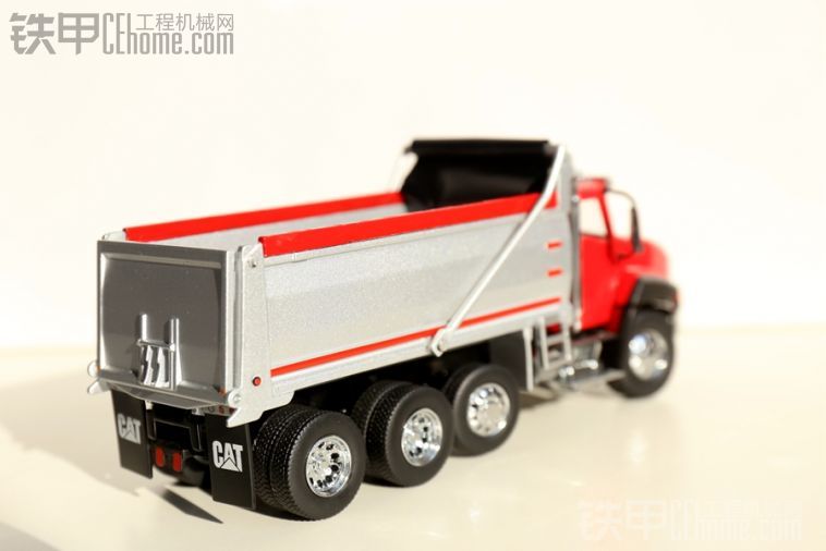 Norscot 1:50 CAT CT660高端卡車模型