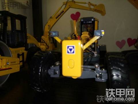 全新徐平地機(jī)模型，有合適的置換也行。