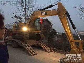 今天剛提的新車卡特313d2gc