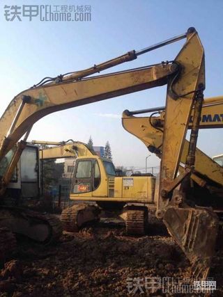 pc200-5。十個(gè)火磚頭你點(diǎn)睇？
