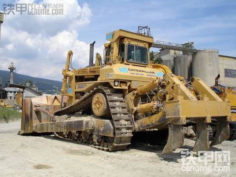 CAT D9L