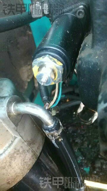 修理工洗完电磁阀 旋转不转了