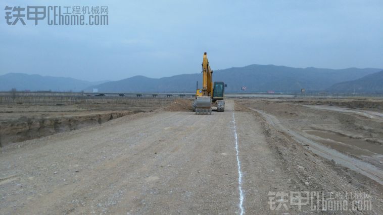 又開始刷坡了，還干掉了鏈子