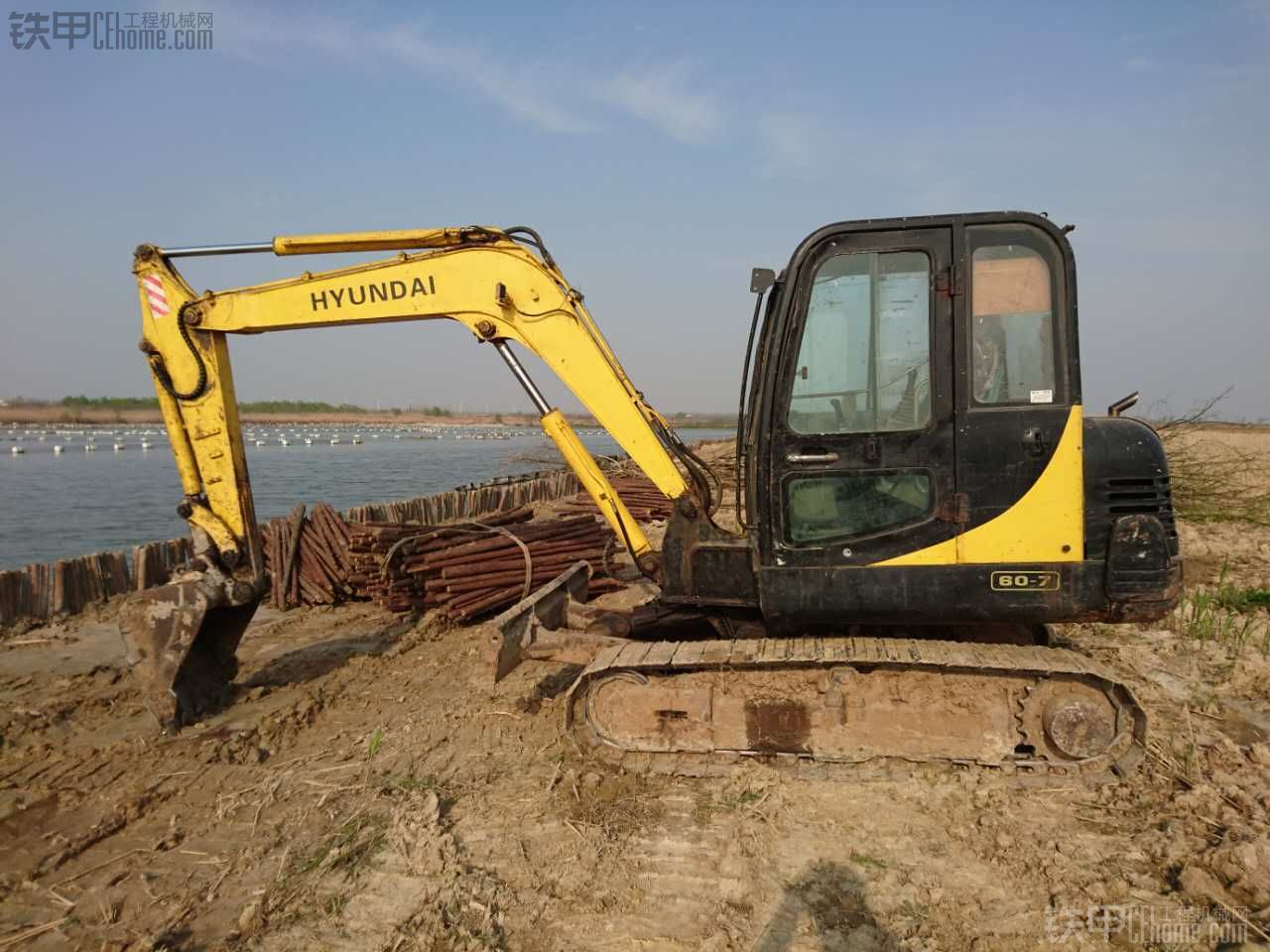现代 R60-7 二手挖掘机价格 8.5万 10000小时