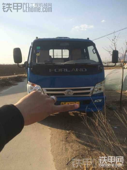 買(mǎi)的帶手續(xù)的車(chē)，后邊橫梁撤掉，直接加固焊平拍