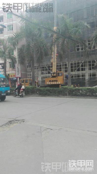 加藤的吊车&nbsp; 很少见吧
