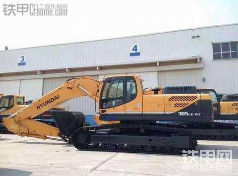 现代 R305LC-9T 二手挖掘机价格 90万 1小时