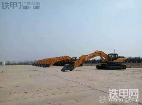 现代 R305LC-9T 二手挖掘机价格 90万 1小时