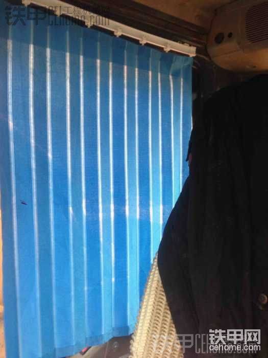 先上效果圖，跟公交一樣的！馬家買的，搜索客車窗簾即可！