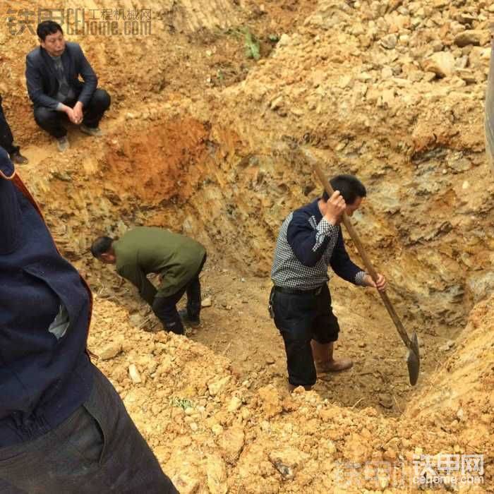 什么都用挖機搞