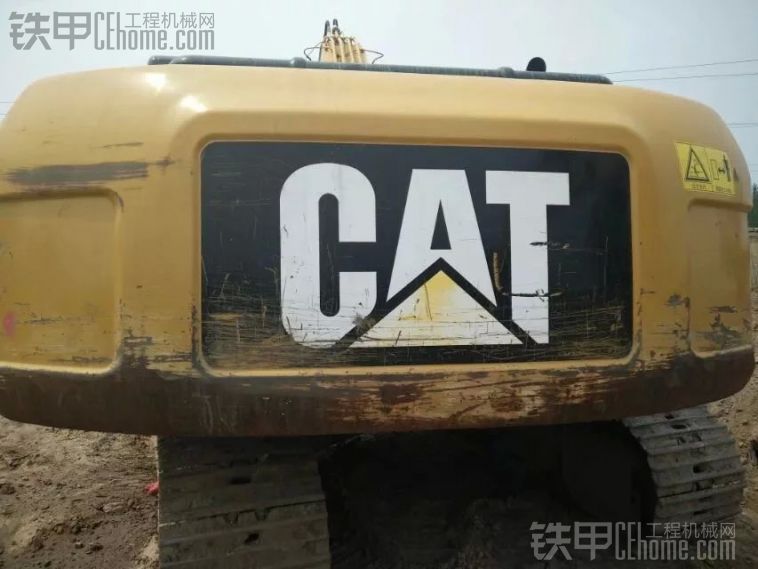 卡特彼勒 CAT320D 二手挖掘機價格 50萬 5000小時