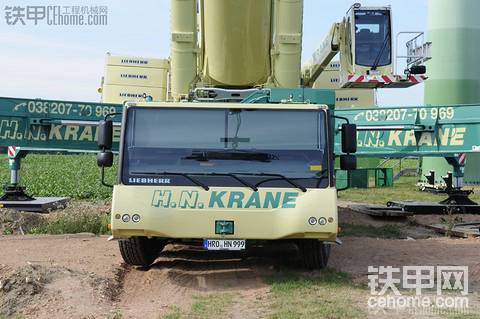 Liebherr LTM 11200-9.1  HN-Krane涂裝