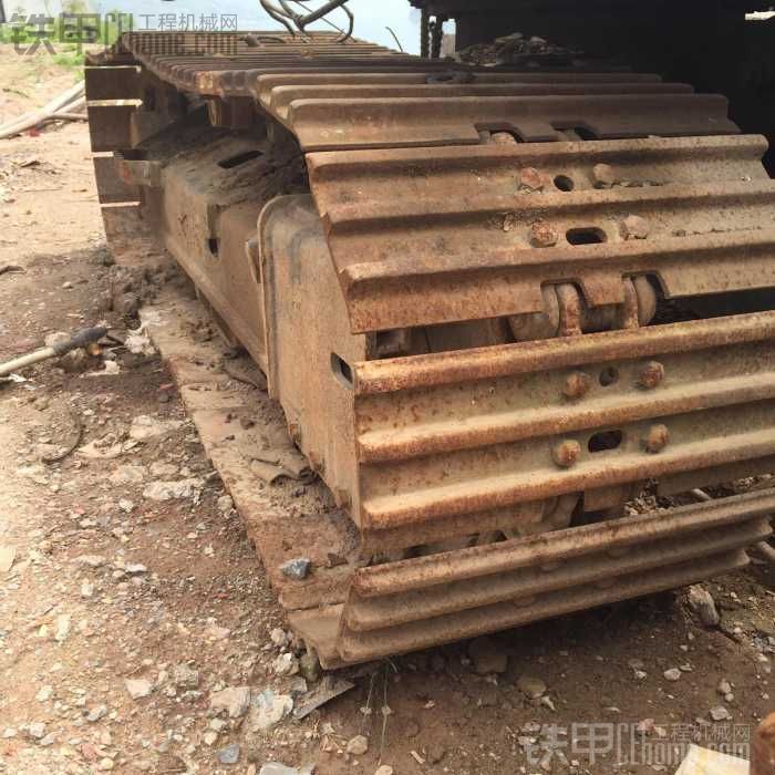 事故挖机低价出售