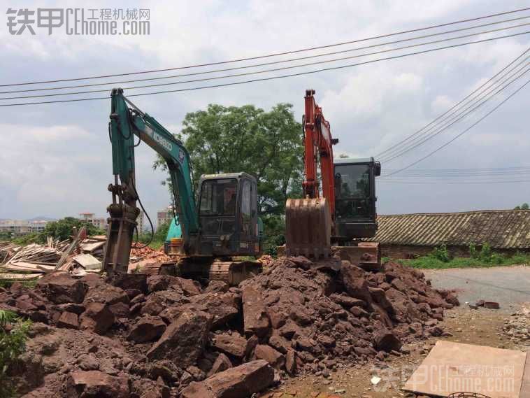 炮的熱死啦、先把兩臺機(jī)機(jī)停好下班