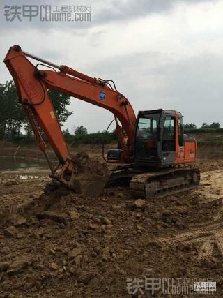 农村做土方日立120