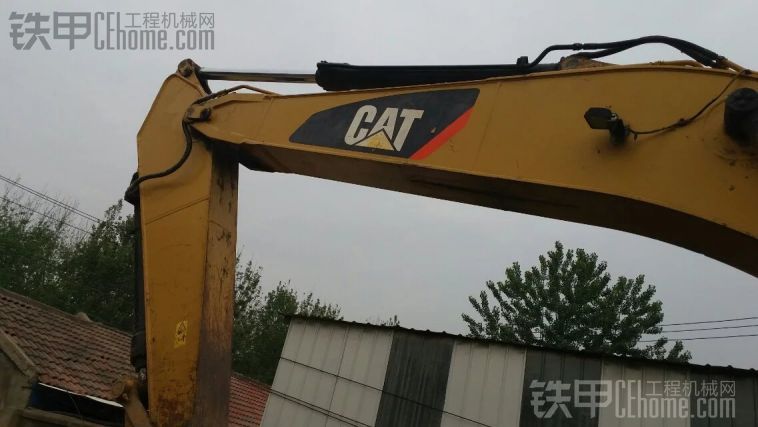 卡特彼勒 CAT320D 二手挖掘機價格 47萬 6500小時