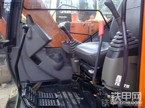 出租挖掘機翻斗吊車