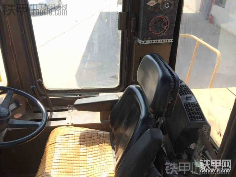 內(nèi)飾還算可以吧？