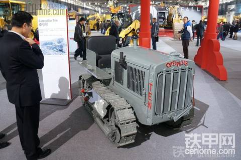 BAUMA&#160;China&#160;2012&#160;Caterpillar展区