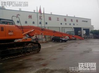 挖掘机三段拆楼臂