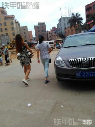干活随手拍，一大波美女即将来袭，，，