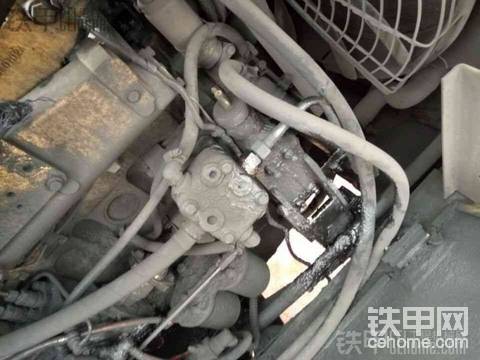 请问这是什么泵？柳工50C