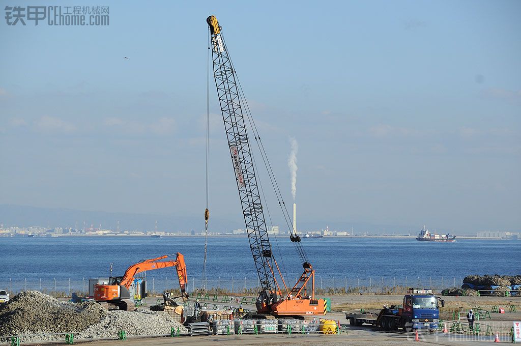 日本起重機(jī)雜圖之二。。。。。。履帶吊機(jī)