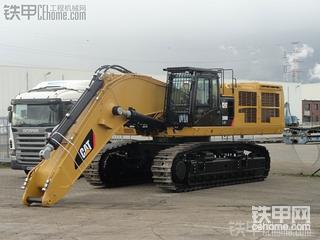 CAT  390D