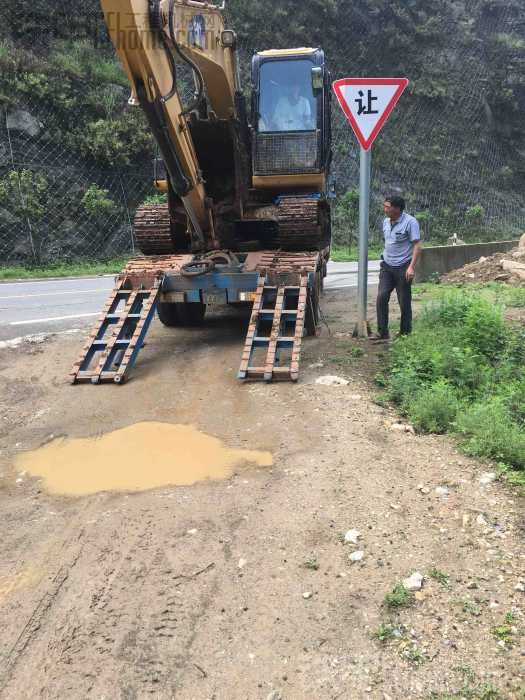 求購22噸壓路機