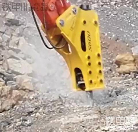 這個200錘，勁頭夠大