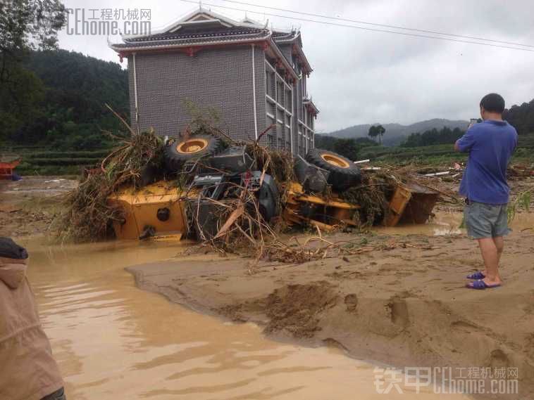 洪水無情，損失慘重