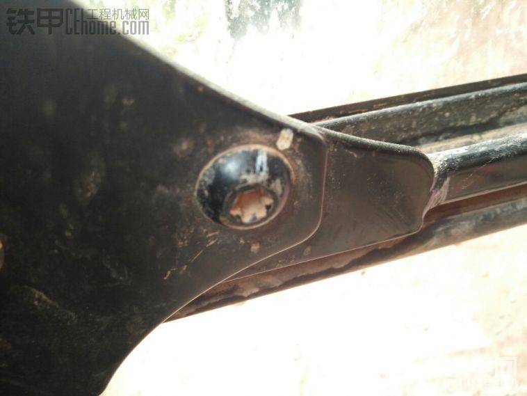 這個(gè)叫什么螺絲，用什么工具?。?