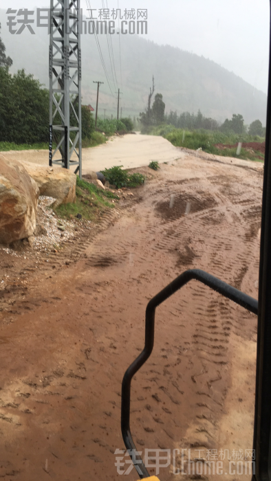 下雨洗雞啊