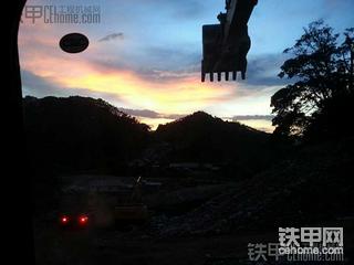 卡特329的兄弟們進(jìn)來聊聊天，