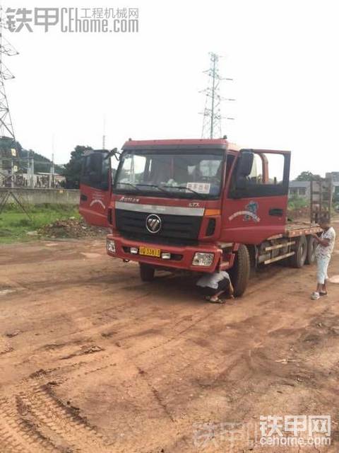 川內(nèi)求購前單后雙拖車一臺(tái)