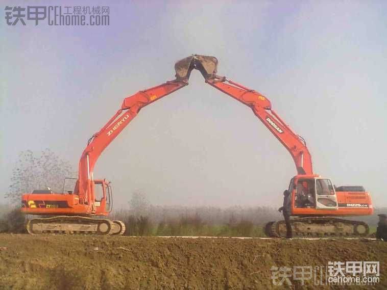 和振宇210一起干活拍的，不過振宇公司現(xiàn)在被收購了！