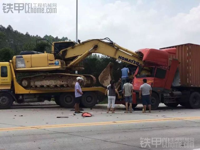 吓死人了，哪位甲友的车