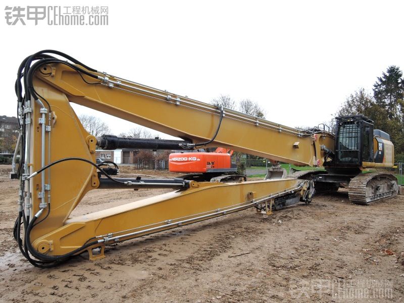 CAT 349E