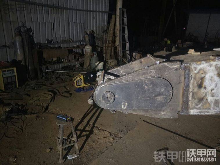 现在改成和285-9一样的叉子

