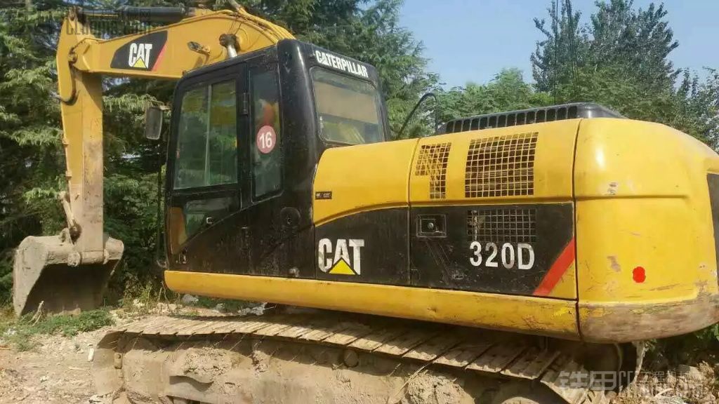 卡特彼勒 CAT320D 二手挖掘机价格 42万 7000小时