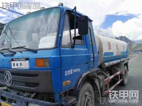 四川哪里有撒水車賣