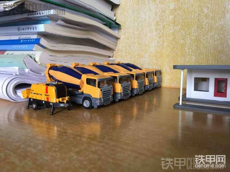 車隊(duì)（斯堪尼亞攪拌車和三一重工拖泵）
