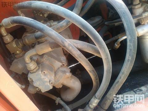 日立 ZX70國產(chǎn) 二手挖掘機(jī)價(jià)格 18萬 4980小時(shí)