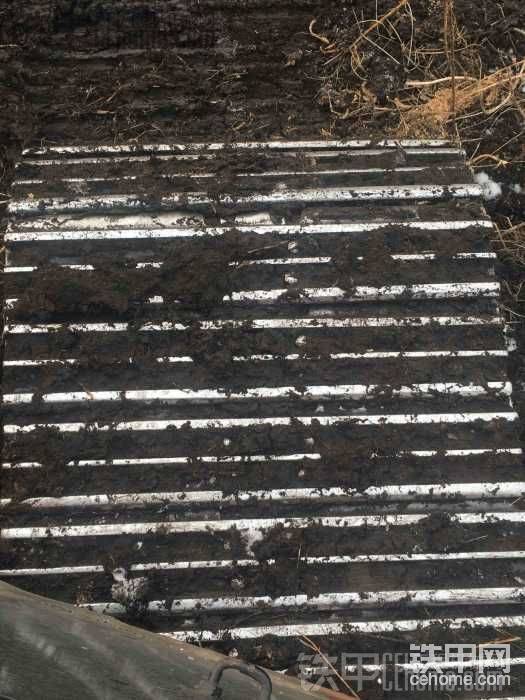宽板和宰板的行走马达是不是不一样啊