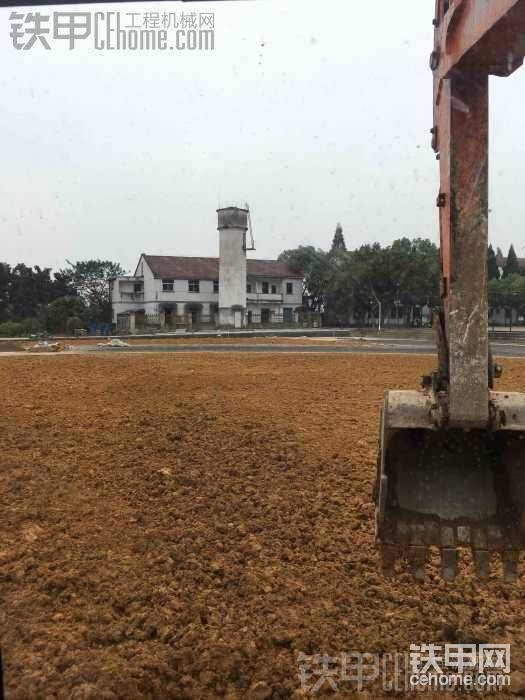 大挖機(jī)搞了我在搞下
